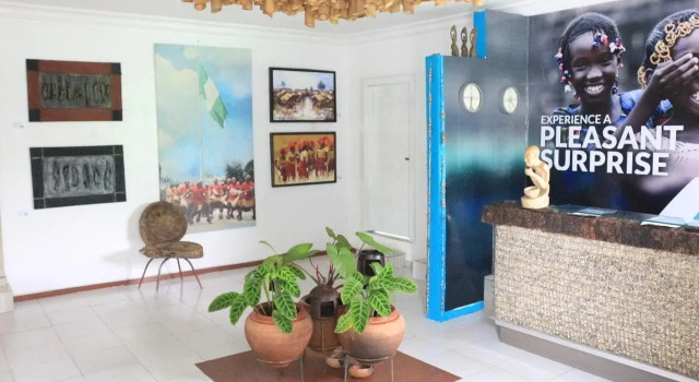 NatureMark Gallery and Guest House
