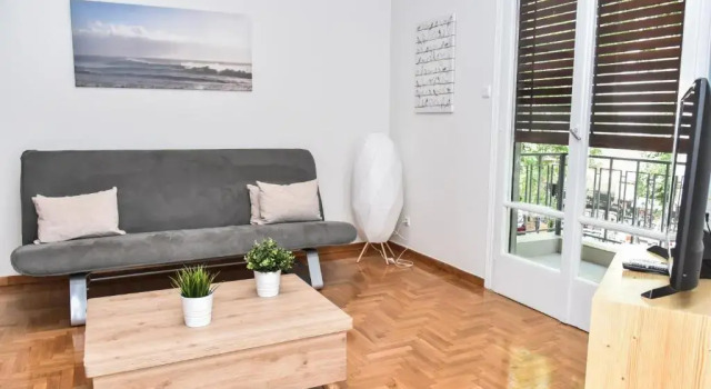 Modern  Apartment at Exarchia 1 bed 2 pers