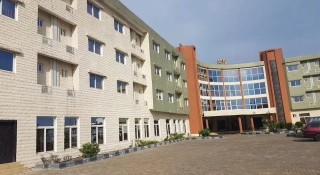 Millennium Guest House & Suites, Buchen Sie Pension Monrovia Greater Monrovia