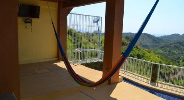 Hotel Casa Longinos, Забронировать Отель Отели Ixtapa-Zihuatanejo с бассейном, Бассейн