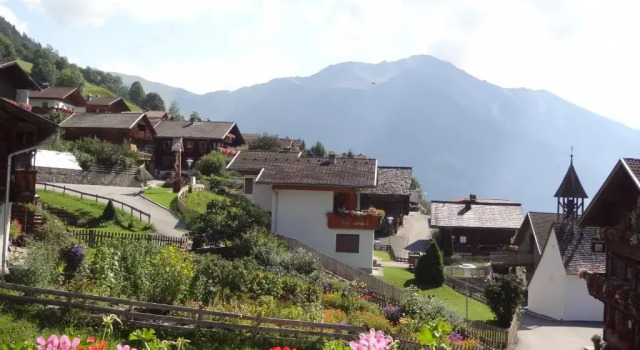 Апартаменты Gästehaus Zedlacherhof
