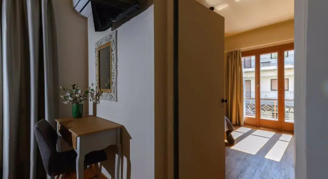 Central Rooms, Забронировать Отель Каламата Messinia