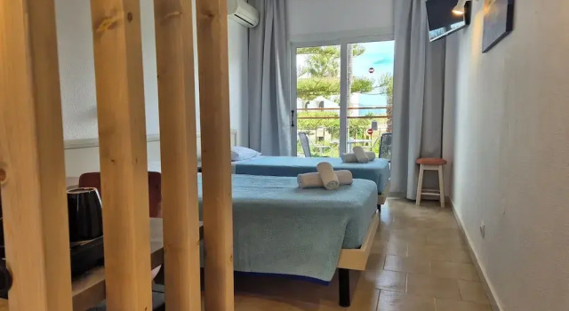 Двухместный номер Standard с балконом Morfeas Hotel
