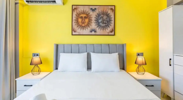 Flat Central Location on Rumeli Street Nisantasi, Забронировать Отель Отели Стамбула с парковкой, рядом с City's Nisantasi, Парковка