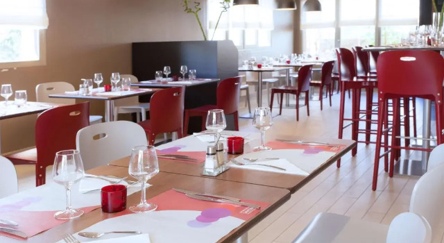 Campanile Rennes Atalante, Rezerwuj Hotel Rennes 