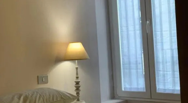 Studio Apartment Una Finestra su Como, Забронировать Апартаменты/квартира Апартаменты Комо, рядом с Площадь Кавур, Апартаменты/квартира