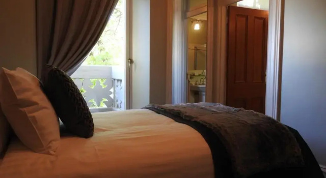 Одноместный номер Standard с балконом Bull and Mouth Hotel Maryborough Victoria