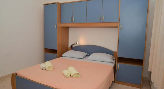 Apartments Lonić, Забронировать Апартаменты/квартира Куклица Ugljan Island