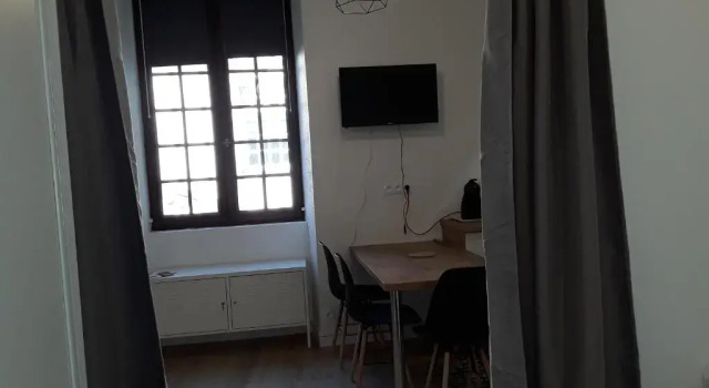 Appartement les Regrattiers, Rezerwuj Apartament Apartamenty w Poitiers, Apartament