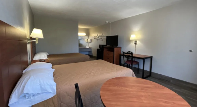 Номер Deluxe EZ Travel Inn College Station