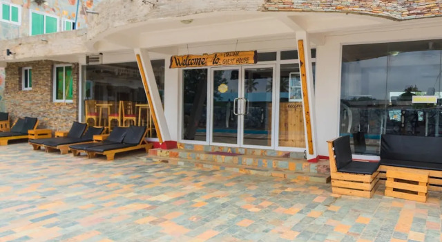 Italian Boy Hotel, Забронировать Отель Аккра Greater Accra, рядом с Junction Mall Nungua