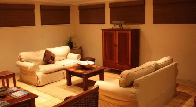 Hubertha Guest House, Reservar Casa de hóspedes King Williamʼs Town Eastern Cape