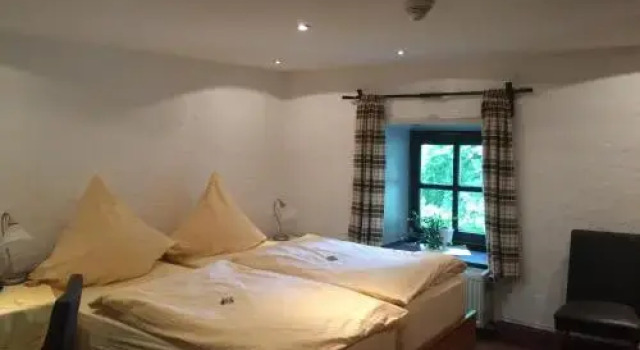 Hotel-Restaurant Haus Berkenbaum, Забронировать Отель Кирспе 