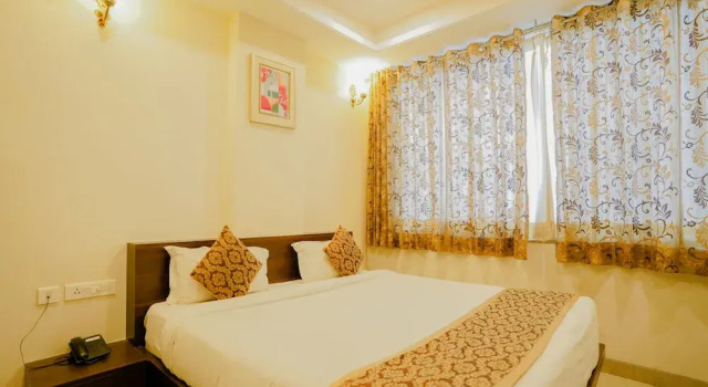 Номер Deluxe Hotel Cheelgadi