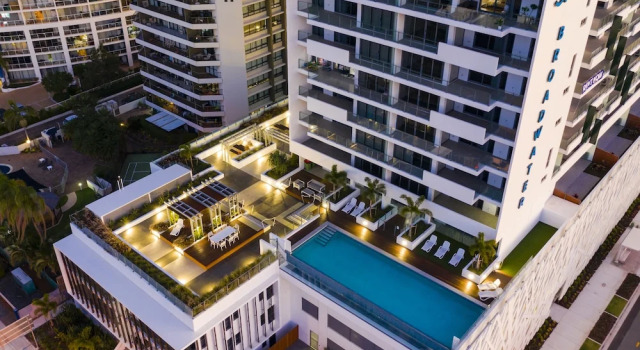 Sky Broadwater Apartments
