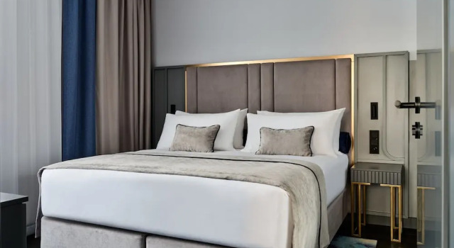 Номер Deluxe Garamond, a Tribute Portfolio Hotel, Krakow Old Town