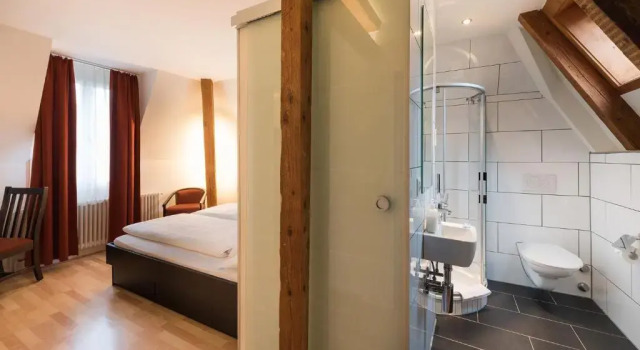 Номер Standard Swiss Inn & Apartments