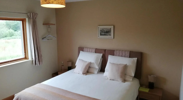 Cloon River Self Catering, Rezerwuj Hotel Westport 