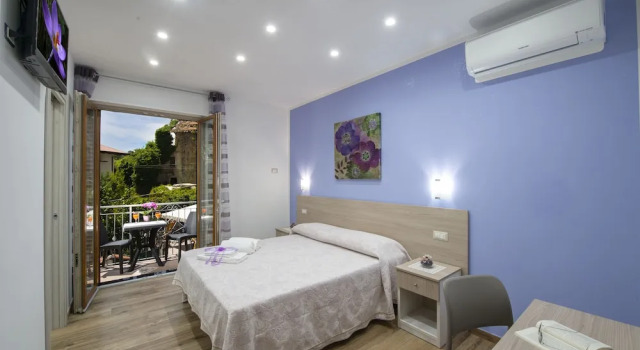Двухместный номер Standard с балконом B&B Il Girasole