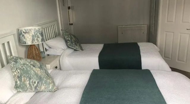 Двухместный номер Standard с видом на море Knoll Guest House