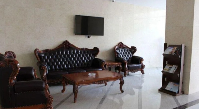 Starway Hotel Lianyungang Tongguan North Street, Book Hotel Hoteller i Lianyungang med parkering, Parkering
