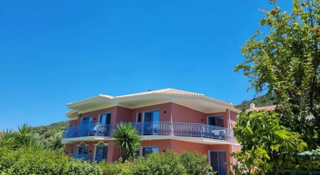 Julietta Suites