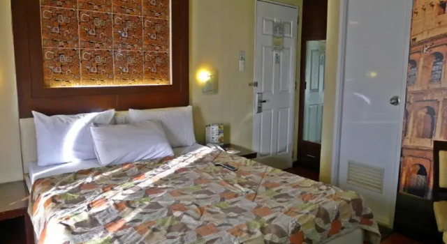 Двухместный номер Standard Eurotel Baguio