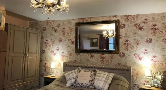 Hen Cloud Cottage, Varaa Lomakoti Hotellit Merseyside aamiaisella, Aamiainen
