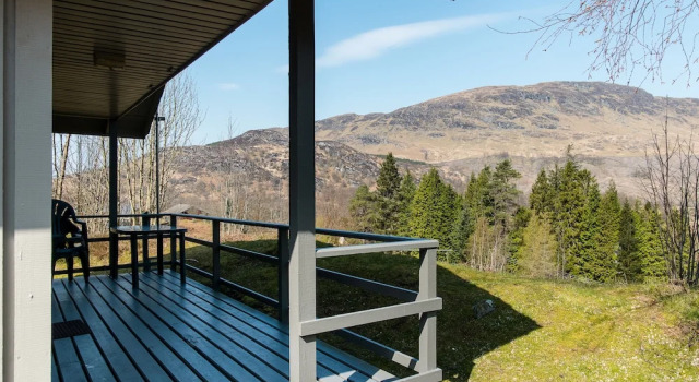 Шале с балконом Eagle Lodge with stunning loch and mountain view