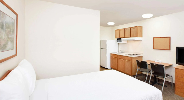 Двухместный номер Standard WoodSpring Suites Tyler Rose Garden