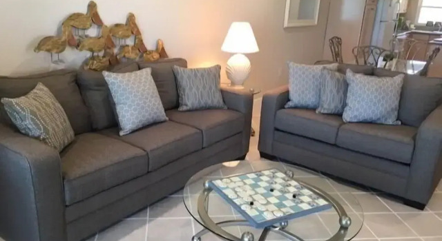 Gulf Sands 205 2 Bedroom Condo by RedAwning, Забронировать Отель Холмс-Бич Sarasota Area