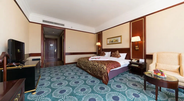 Двухместный номер Deluxe с видом на сад Guangzhou Evergrande Hotel