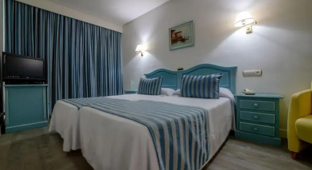 Одноместный номер Standard Hotel Villa de Laredo
