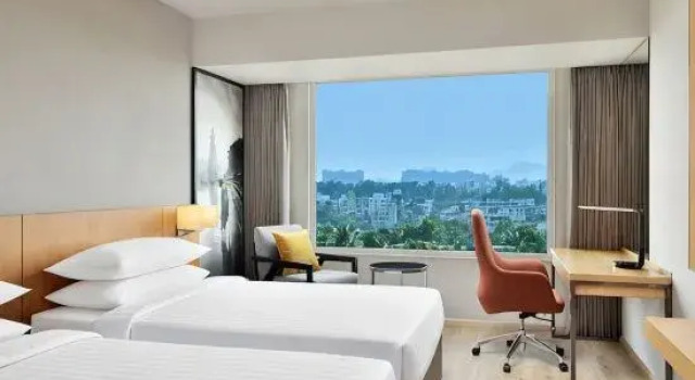 Люкс Presidential Courtyard by Marriott Nashik