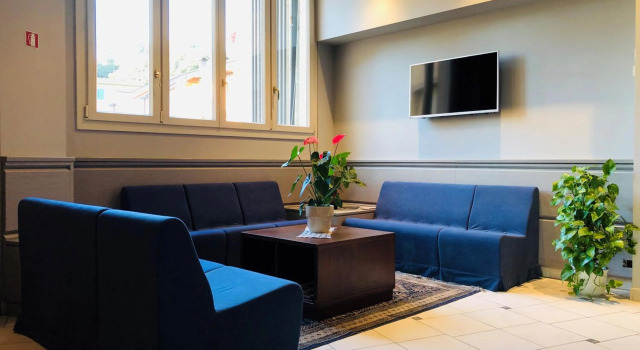 Hotel Delfina, Rezerwuj Hotel Signa Toskania
