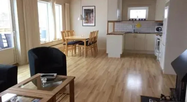 Siljan Utsikt Semesterhus, Rezerwuj Hotel Hotele w Svealand z parkingiem, Parking