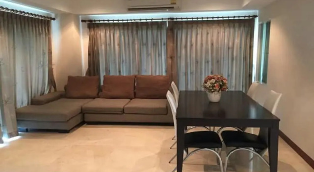 Апартаменты с 2 комнатами с балконом Condo Chamchuri