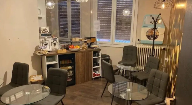 Suite Lame 37 Rental Rooms, Забронировать Отель «постель и завтрак» Ламе Болонья, рядом с Башня Гарисенда