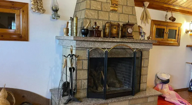 Полулюкс Deluxe Fireplace 8