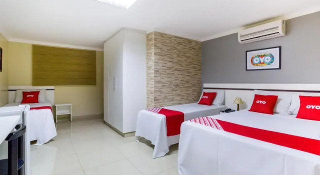 Четырёхместный номер Standard OYO Hotel Via Universitaria, Anapolis