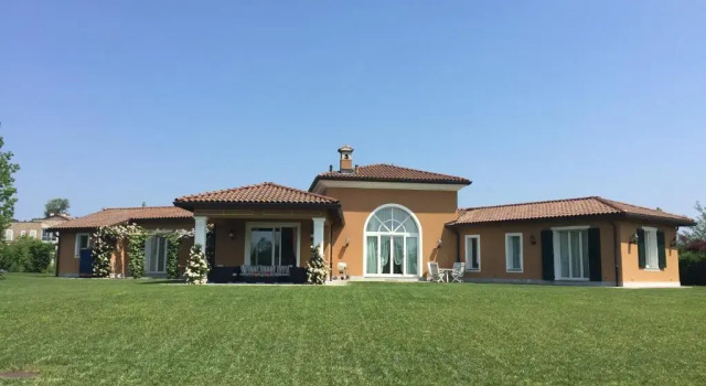 Вилла Bogogno Golf Resort - Front Row Villa
