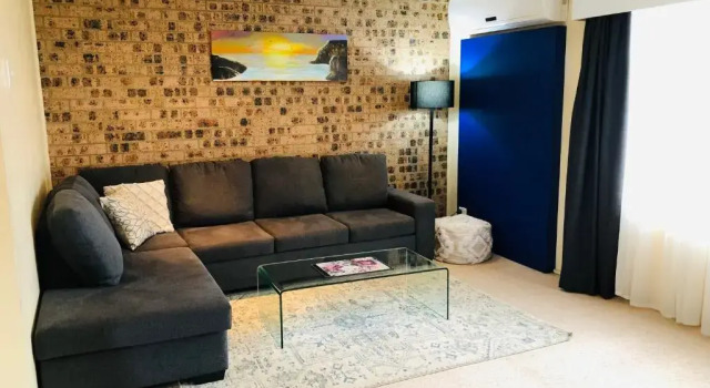 Четырёхместные апартаменты Дуплекс с 2 комнатами Avaleen Lodge Motor Inn