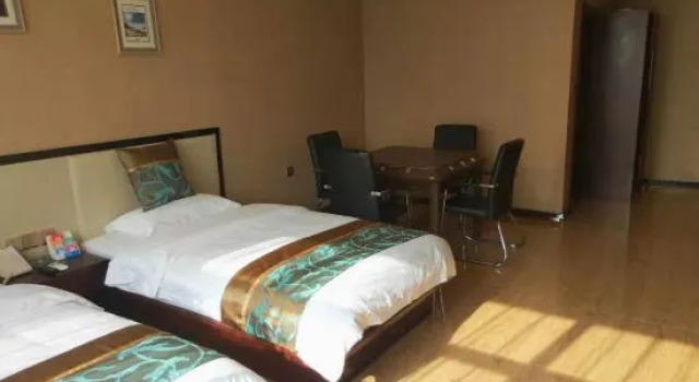 Люкс Deluxe Fuyuan Hotel Mingshui