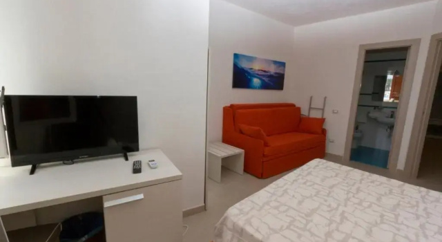 Standard Doppel Zimmer Keller mit Meerblick Silvia Affittacamere