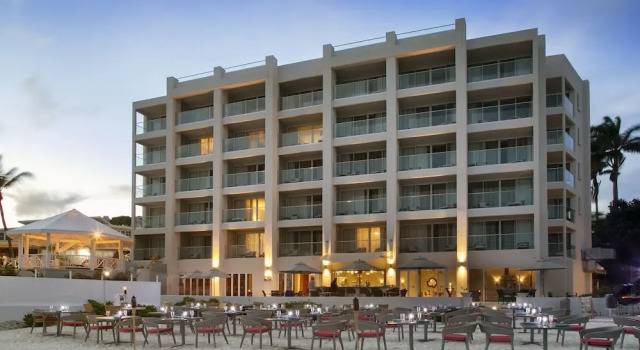 Luxury Collection at Sea Breeze Beach House by Ocean Hotels, Boek Hotel Zakenhotels in Maxwell, 4* 5*
