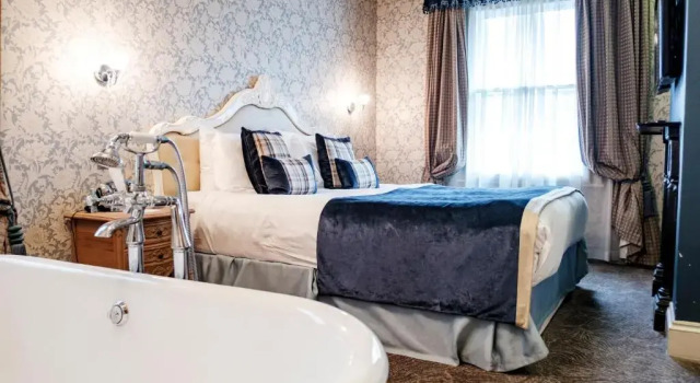 Люкс Luxury The Drayton Court Hotel