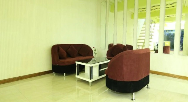 鲁克赛尔豪华酒店(Luxer Deluxe Hotel), Boek Hotel Hotels in Ngwe Saung met parkeren, Parkeren