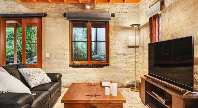 Rubys Amethyst Cottage, Book Vacation Home Daylesford 
