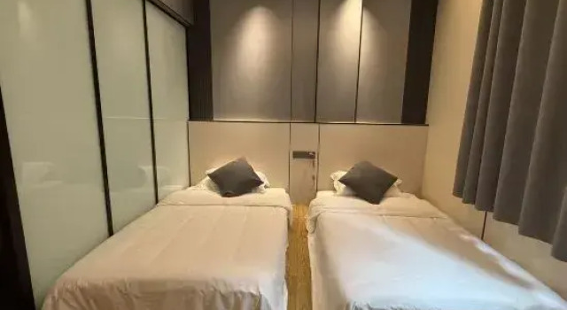 Люкс с 4 комнатами Huanlege Hotel