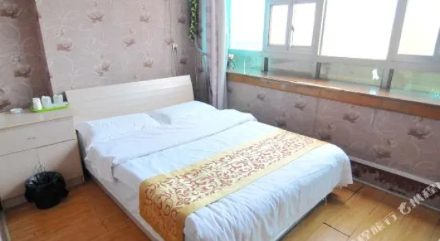 Hongjiyun Hotel, Book Hotel Billige hoteller i Qingdao